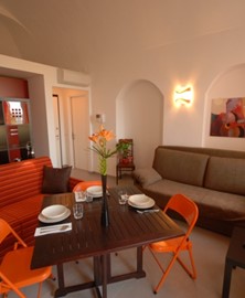 LONDRINO APARTMENTS