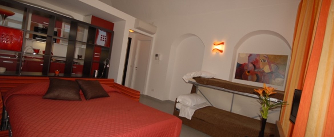 LONDRINO APARTMENTS