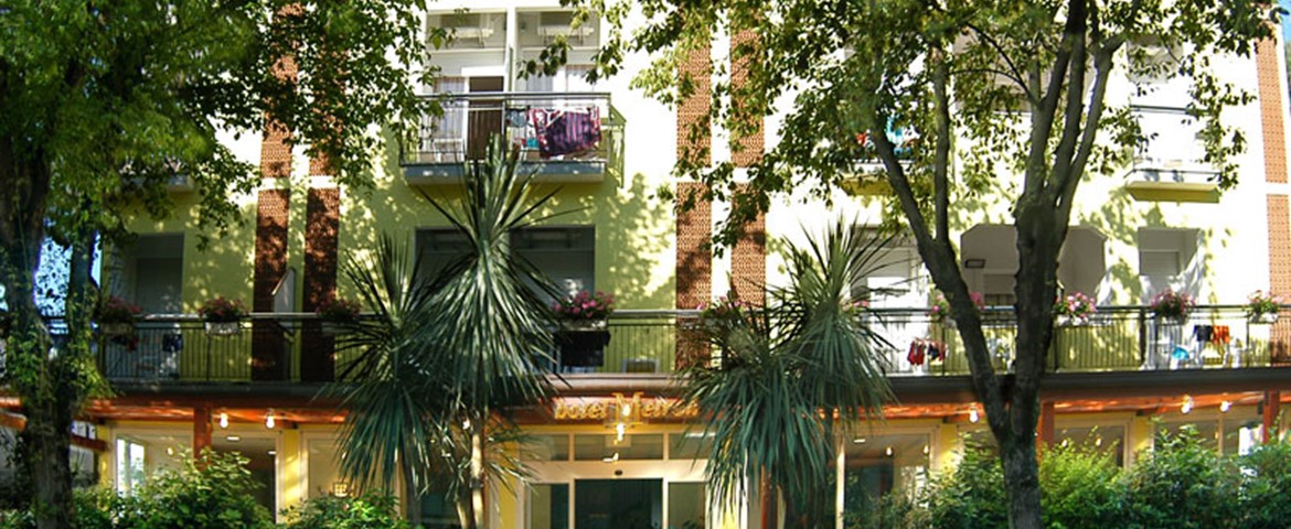 HOTEL METRON
