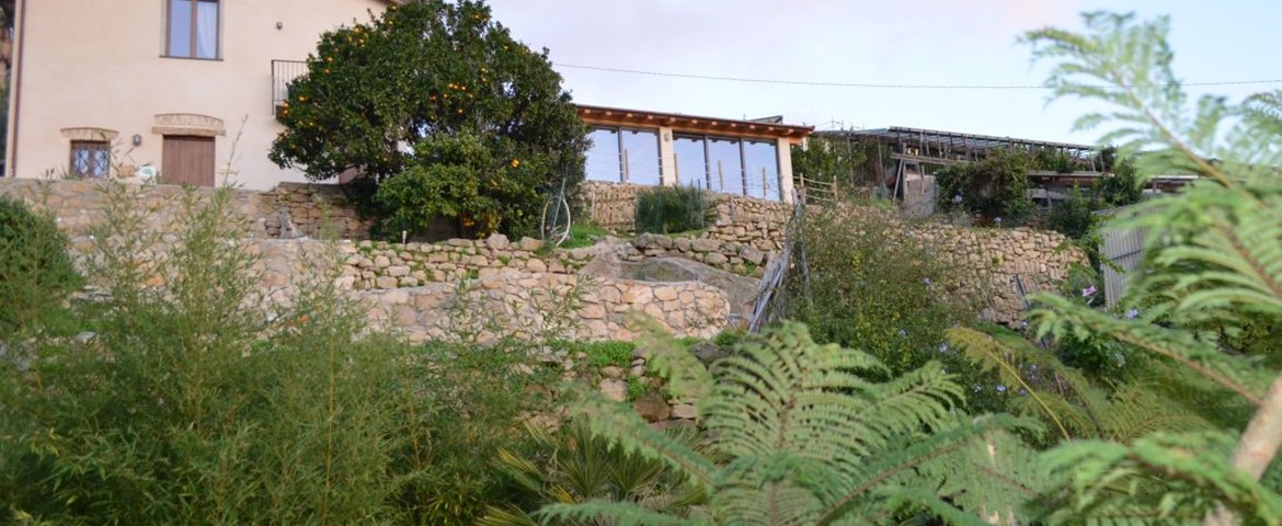 AGRILUNASSA ECO GUESTHOUSE AND COTTAGE
